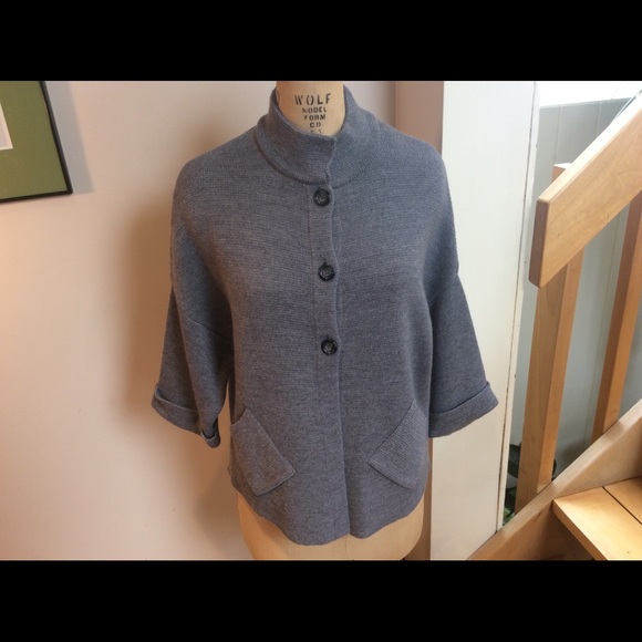 Sweater - Picture 2 of 6